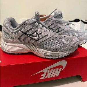 Nike Light Gray Athletic Sneakers